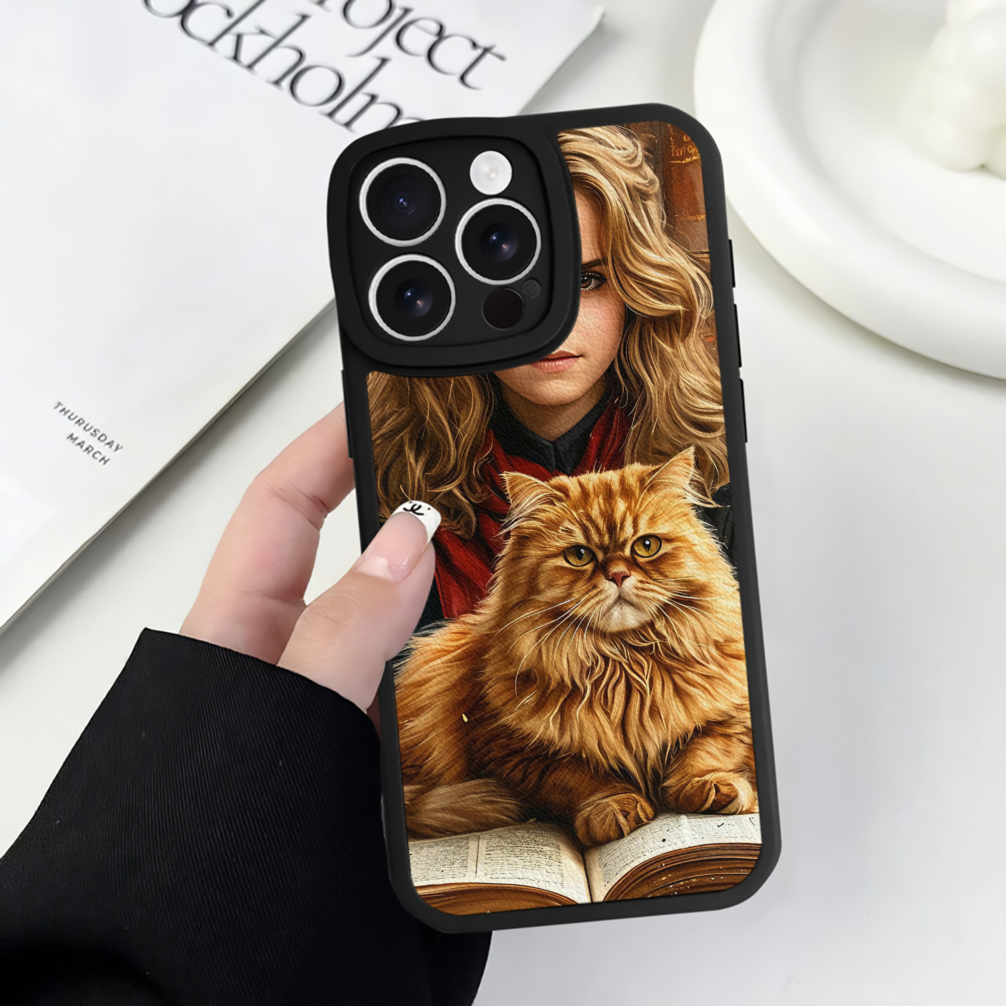 （画像用） Harry Potter ハリー・ポッターシリーズ 【iPhone 16シリーズ対応】シリコンスマホケース（レザー調） 材質：シリコン
